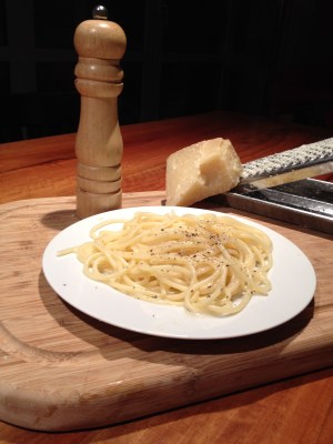 Spaghetti cacio e pepe