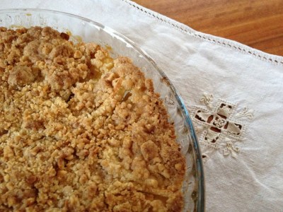 Crumble di mele e nocciole